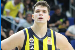 Dallas Mavericks'e transfer olan Tarık Biberovic, Fenerbahçe'ye veda etti