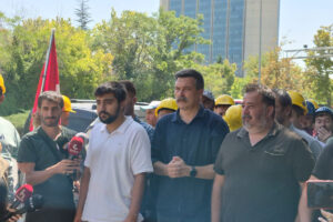 Madencilerin eylemi sürüyor: Ödemeler yapılmadan direniş son bulmayacak