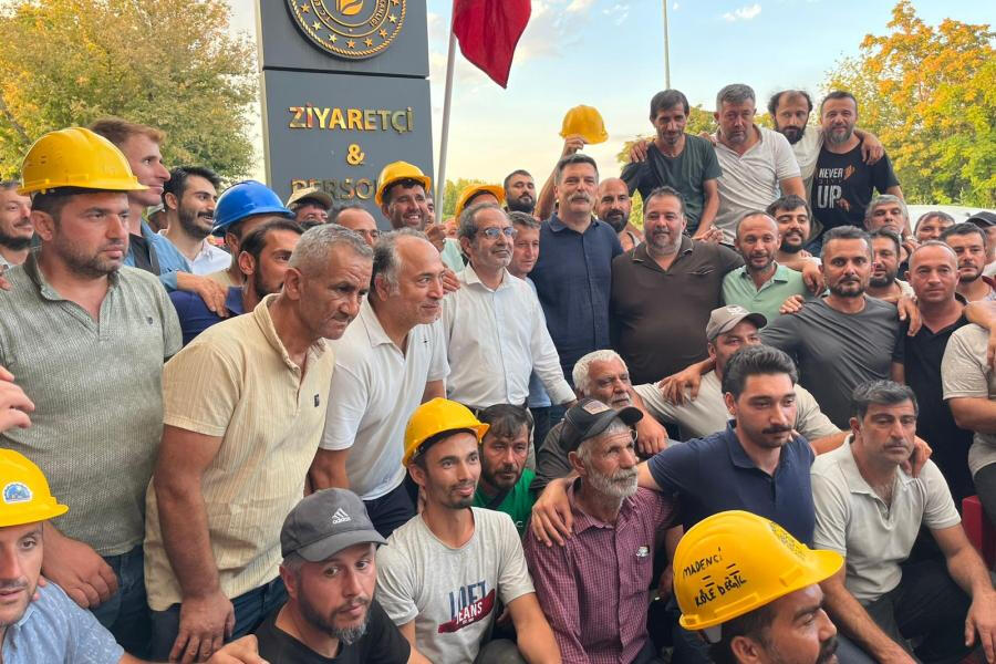 Maden işçilerinin eylemi sona erdi | Bağımsız Maden İş Avukatı Ünder: Alacaklarımızın yüzde 100'ü karşılanmış oldu