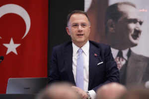Mehmet Murat Çalık: Yoluma Cumhuriyet Halk Partisi'nde devam edeceğim