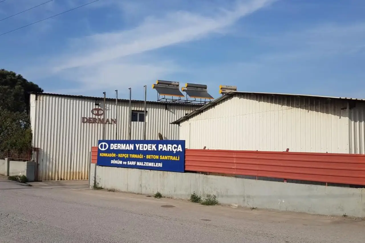 Derman Döküm fabrikasında iş cinayeti: Çatıdan döküm kazanına düşen işçi yaşamını yitirdi