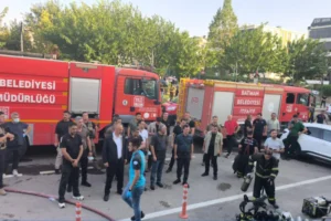 Batman’daki spor salonu yangınında 2 can kaybı: Hayatını kaybedenlerden biri Mehmet Şimşek’in yeğeni