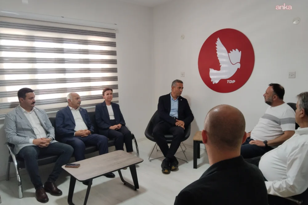 Yeni Parti heyetinden facia sonrası Girne ziyareti: 'Bile bile öldürdüler'