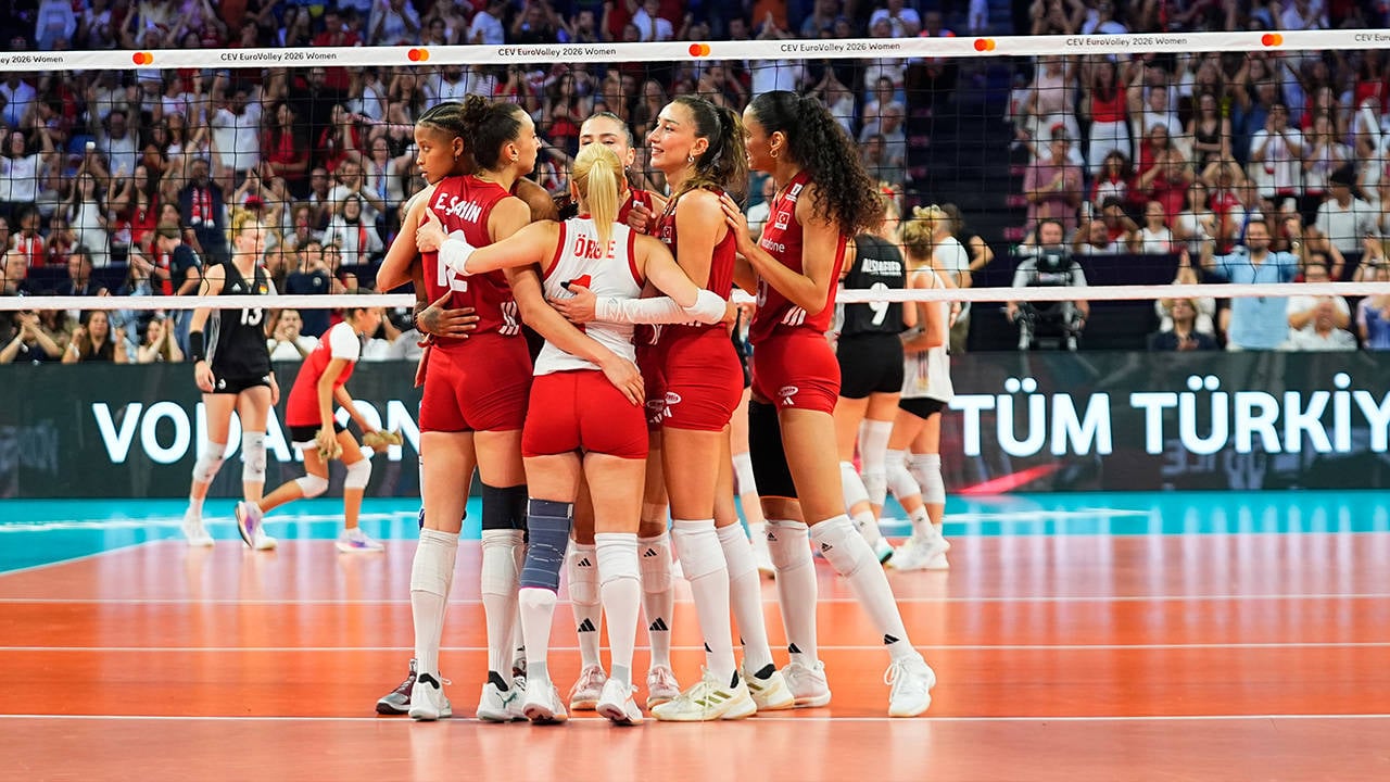 A Milli Kadın Voleybol Takımı, 4'te 4 yaptı