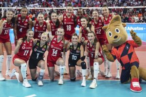 A Milli Kadın Voleybol Takımı, organizasyonda 3'te 3 yaptı
