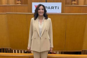 Akdeniz, mikroplastik alarmı veriyor: YENİ Partili Rızvanoğlu iki bakanlığa sordu