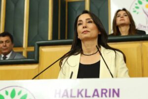 AKP'den Tülay Hatimoğulları'na tepki: "Açıklamasını düzeltmelidir"