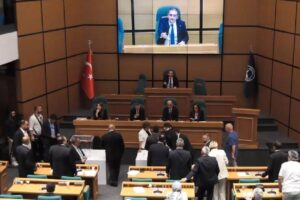 AKP'den Üsküdar başkanvekilliği seçimlerine itiraz