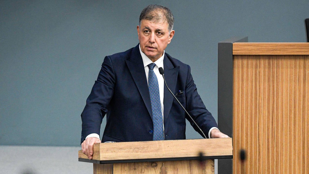 AKP'ye katılacağı iddia edilmişti: Cemil Tugay'dan açıklama geldi