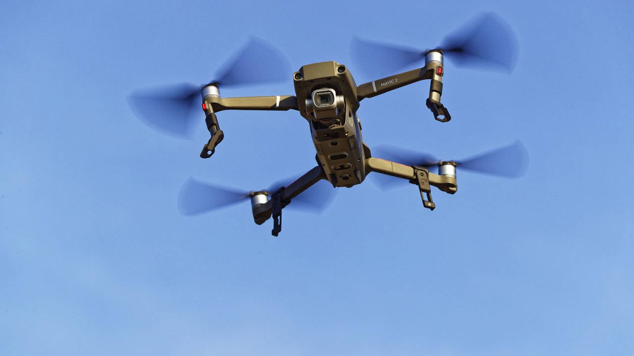 Almanya’da askeri üs üzerinde iki şüpheli drone görüldü