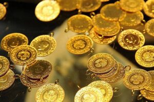 Altın fiyatları 3 ayın zirvesinde: Gram altın 7 bin lirayı geçti