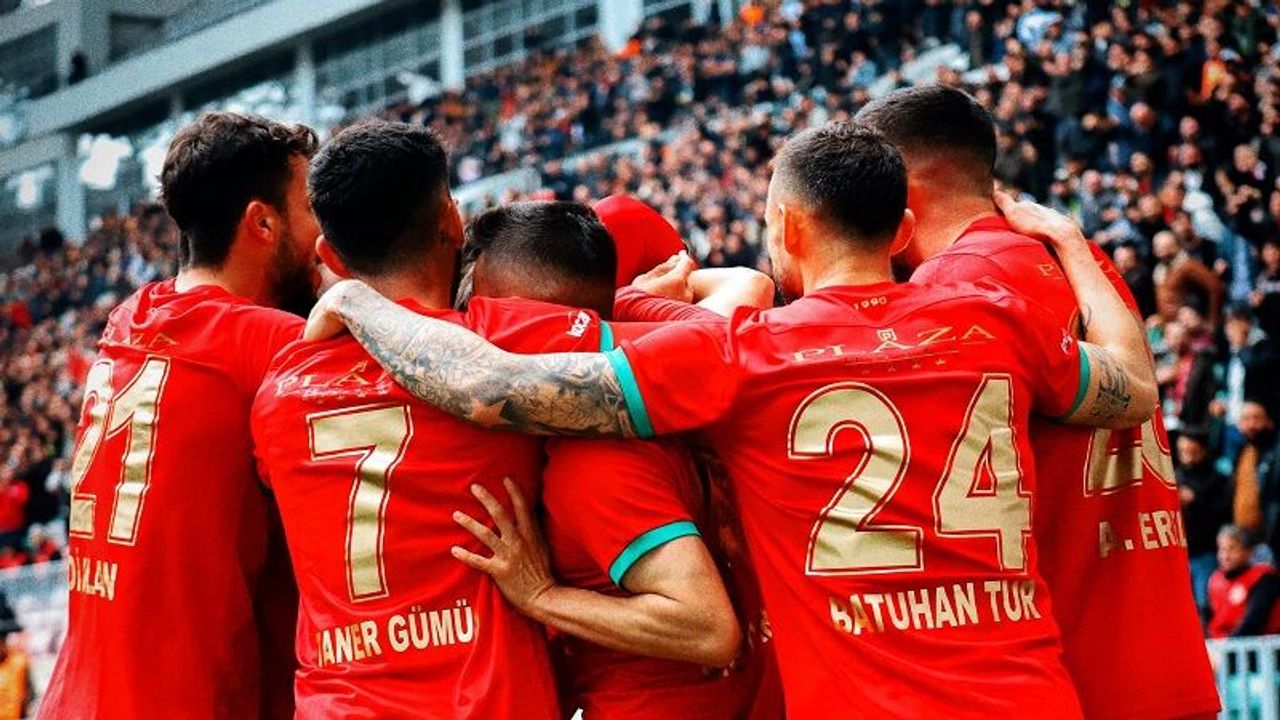 Diyarbakırlı futbolcu 1. Lig takımında kaptan oldu: Amedspor’da oynamıştı!
