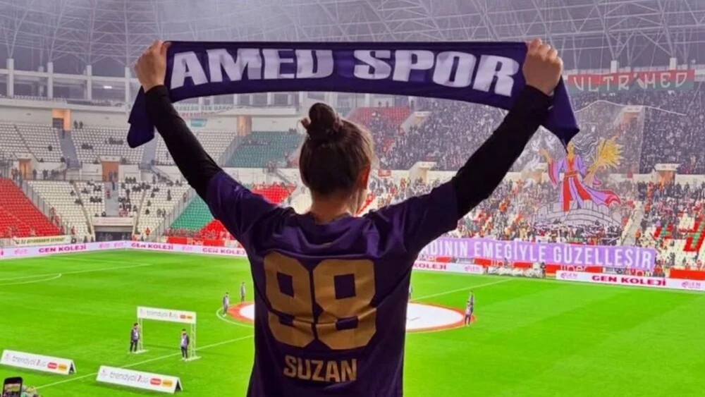 Trabzon’da Amedspor forması giyen bir kadına saldırı!