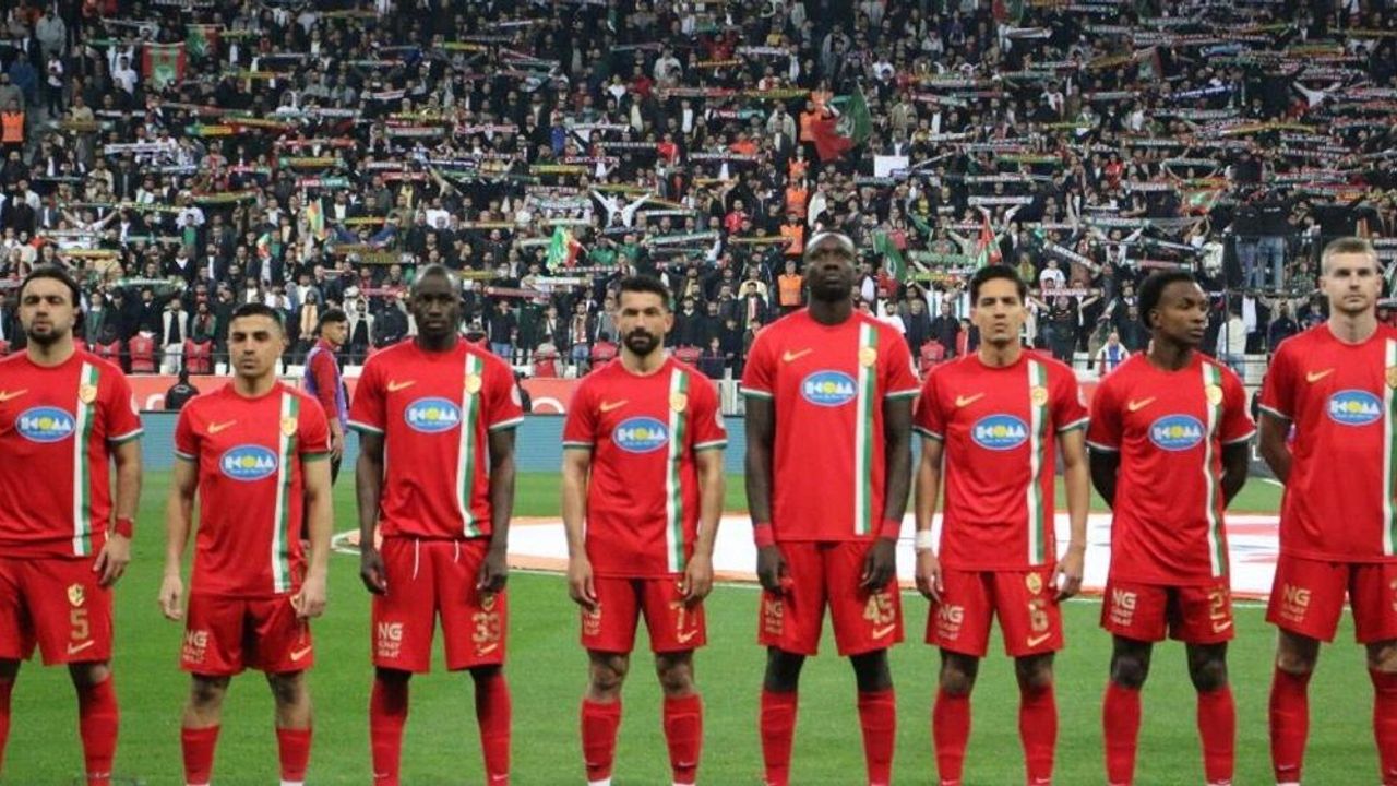 Transfer yasağını kaldırdı, 1 günde 15 futbolcu aldı: 4’ünü Amedspor’dan kaptı!