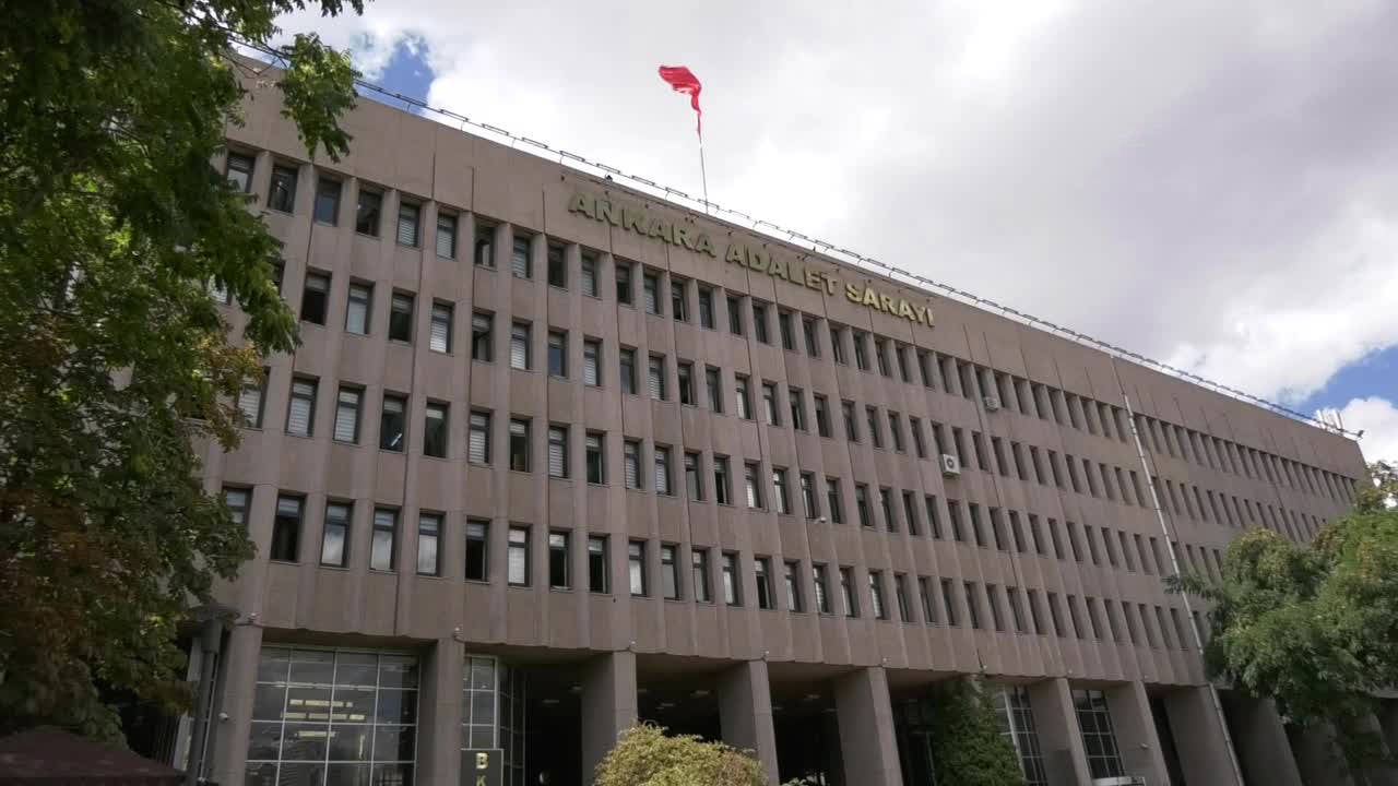 Ankara’da 5 eğlence mekanına "insan ticareti ve fuhuş" operasyonu: 19 tutuklama
