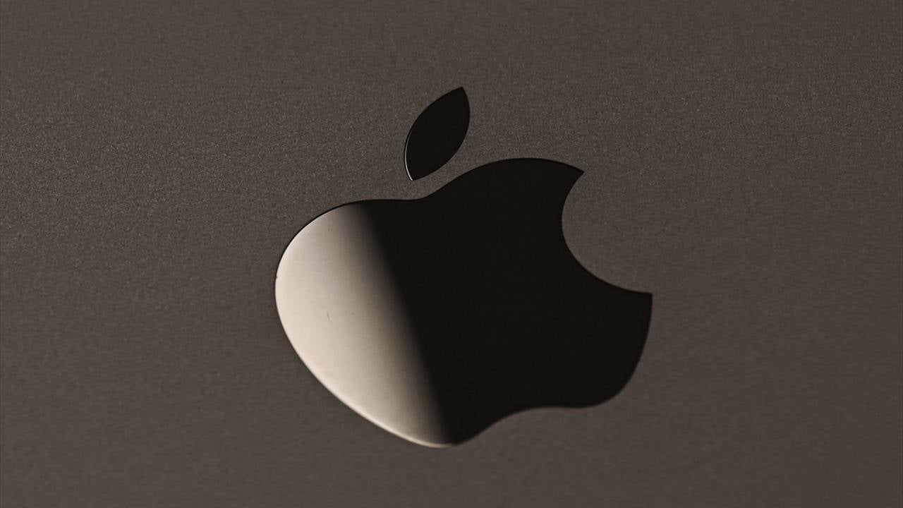 Apple yeni üretim merkezini açtı