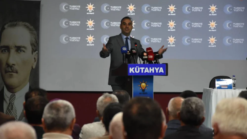 Bakan Kacır: 2028’de rekor bir oyla Cumhurbaşkanımız Recep Tayyip Erdoğan’ı bir kez daha seçeceğiz