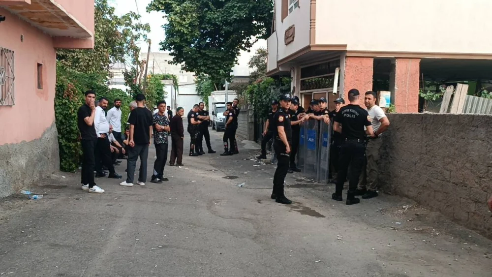 Batman'da kadın cinayeti: Annesini öldüren katil teslim oldu