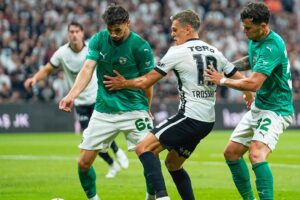 Beşiktaş, Avrupa'da tur kapısını araladı