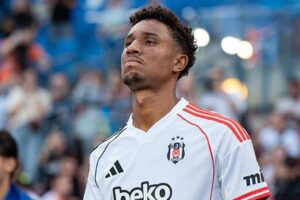 Beşiktaşlı Felix Uduokhai'ye Espanyol talip oldu