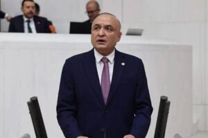 Bıçaklı saldırıya uğrayan YENİ Parti Milletvekili Melih Meriç entübe edildi