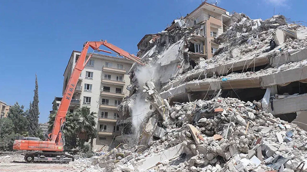Binaların yıkımına ilişkin yönetmelik değişti: Yüksek yapılar için yeni kurallar