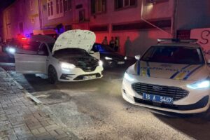 Bursa'da polisten kaçan sürücüye 380 bin lira ceza kesildi