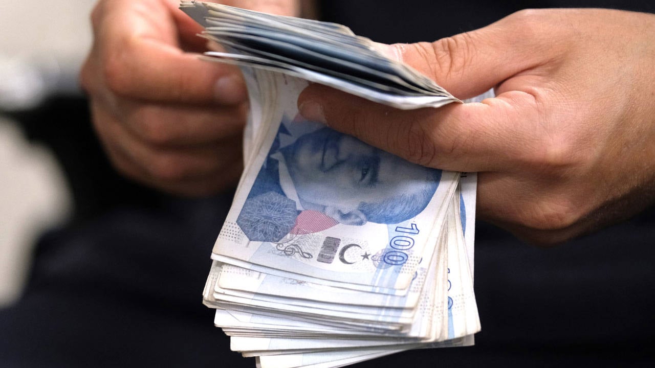 Çarpıcı tablo: Emekli aylıkları enflasyona göre korunsaydı bugün ne kadar olacaktı?