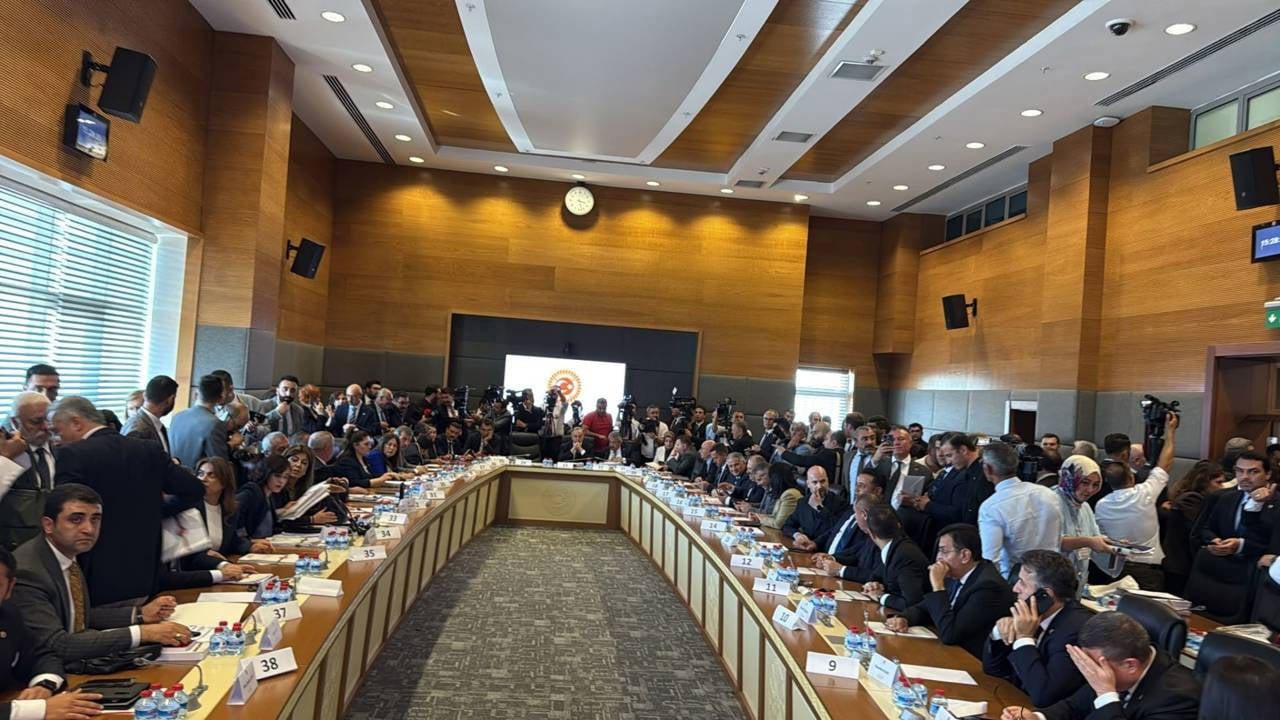 'Çerçeve yasa' Adalet Komisyonu’nda kabul edildi!