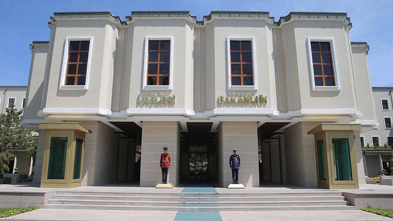 "Çerçeve yasa" sonrası ilk adım: İçişleri Bakanlığı'nda zirve toplantısı