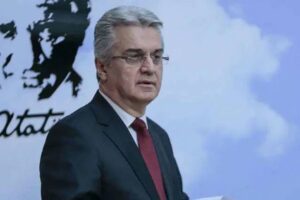 "Devlet aklı" sözleri ile gündem olan Kılıçdaroğlu'nun Yardımcısı Kuşoğlu: "AK Parti CHP'ye ve Cumhuriyet değerlerine daha fazla yaklaştı"