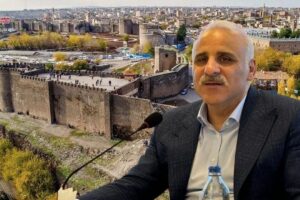 Diyarbakır Surları için kritik açıklama: “Yavaş ilerliyor biliyoruz…”