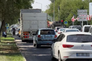 Diyarbakır'da trafik alarm veriyor! Araç sayısı 200 bine ulaştı