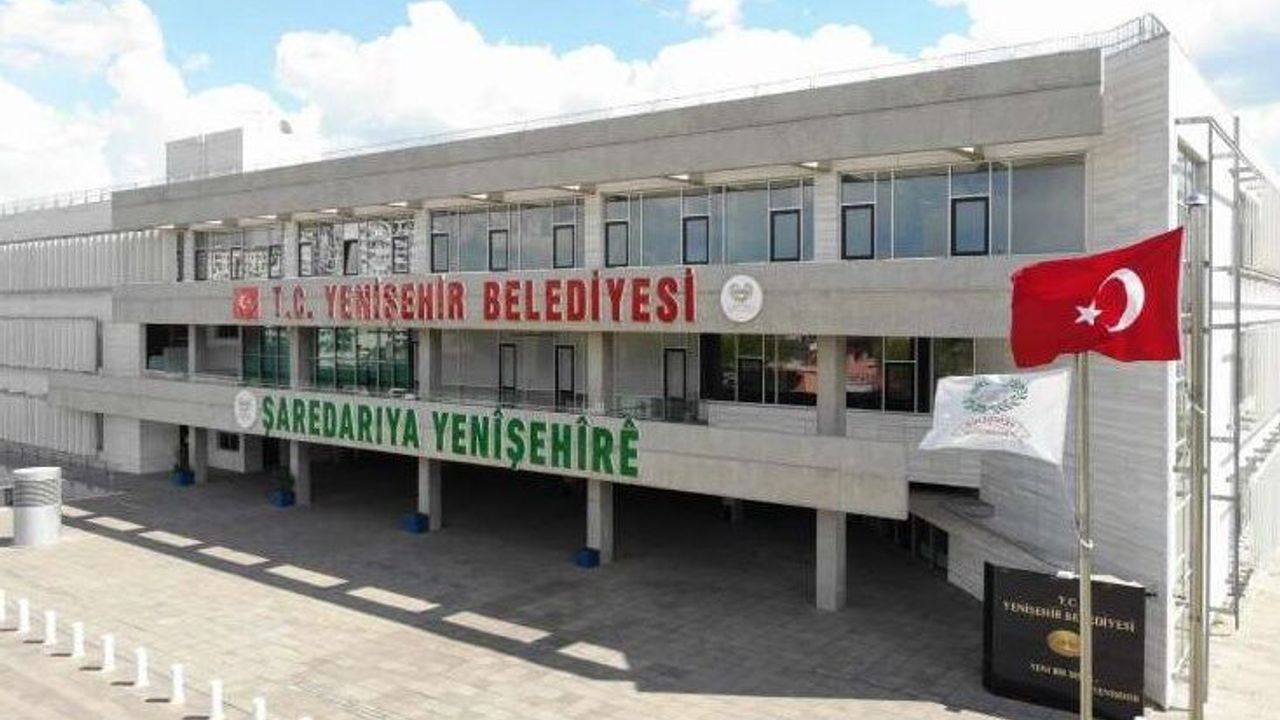 Diyarbakır'da 3 belediye eşbaşkanı görevden uzaklaştırıldı!
