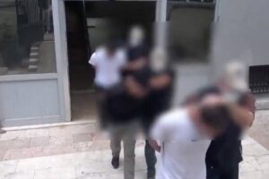 Diyarbakır’da içki içenlere saldıran 3 kişi tutuklandı