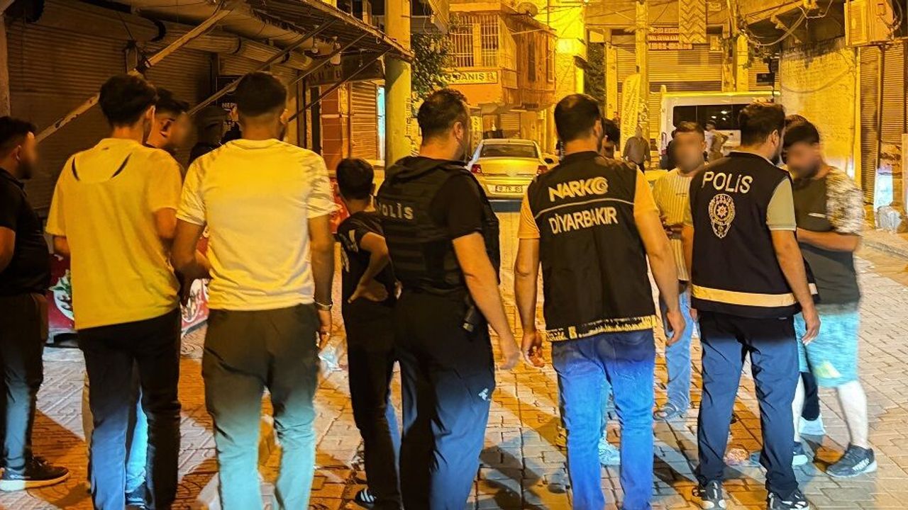 Diyarbakır Emniyeti duyurdu: 9 bin şahıs yakalandı!