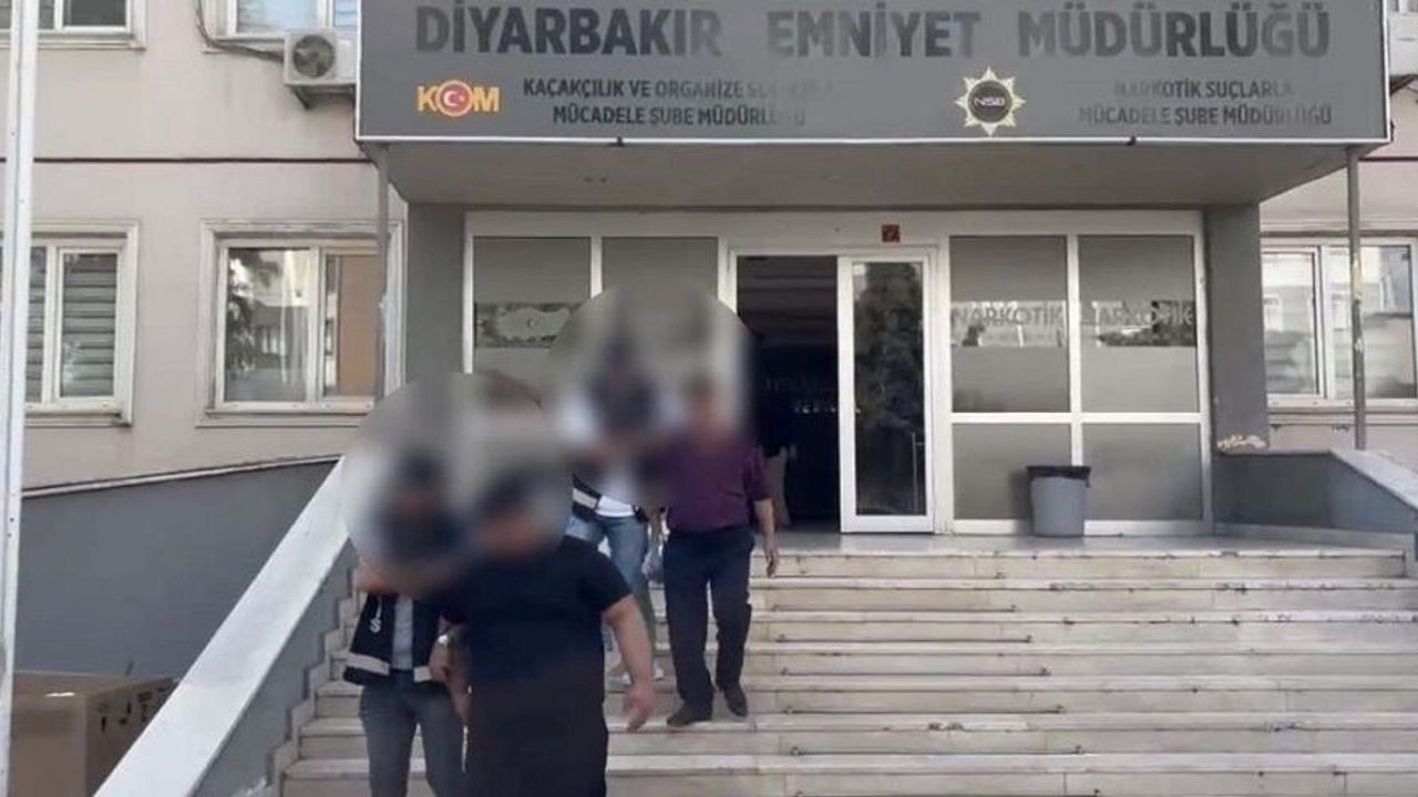 Diyarbakır'da tefecilik operasyonu: 2 kişi tutuklandı