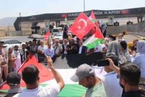 Diyarbakır’dan geçmişti: Irak, Filistin Konvoyu’na izin vermedi!