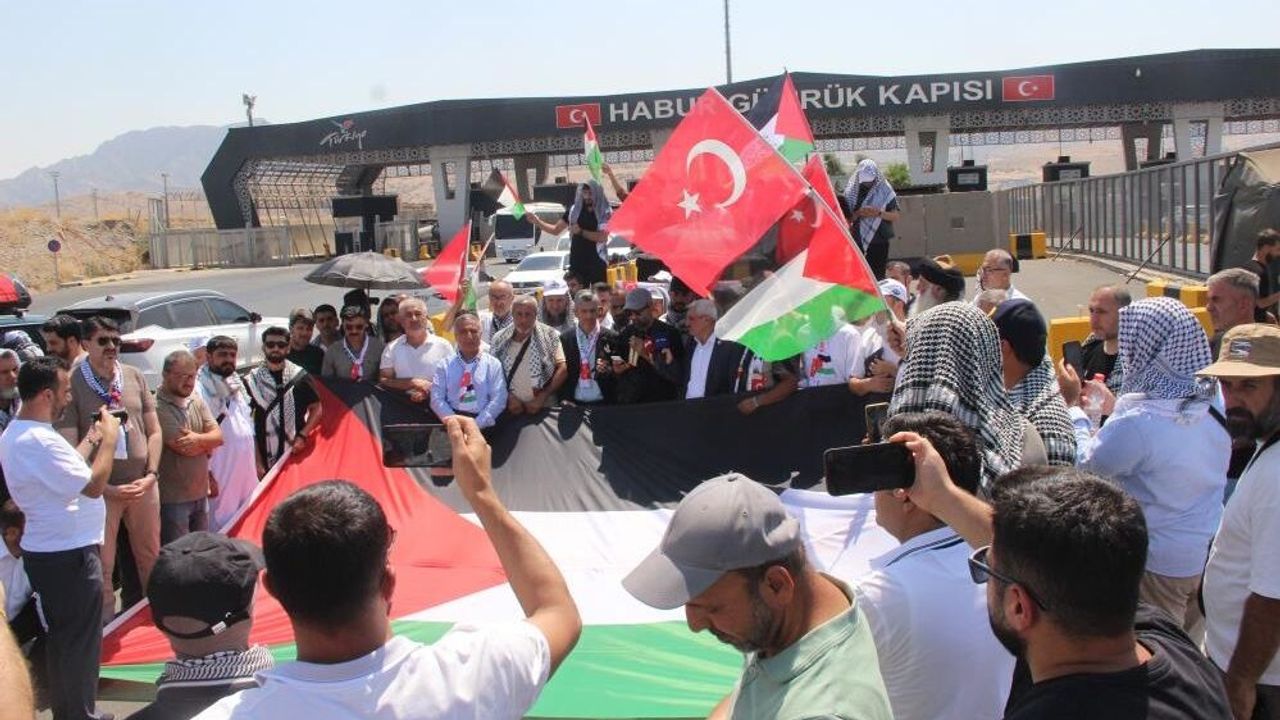 Diyarbakır’dan geçmişti: Irak, Filistin Konvoyu’na izin vermedi!