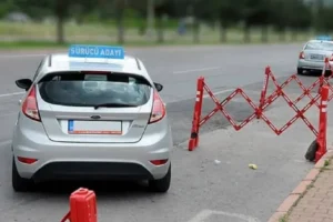 Ehliyet sınavları değişiyor: Aday artık akan trafiğe çıkacak