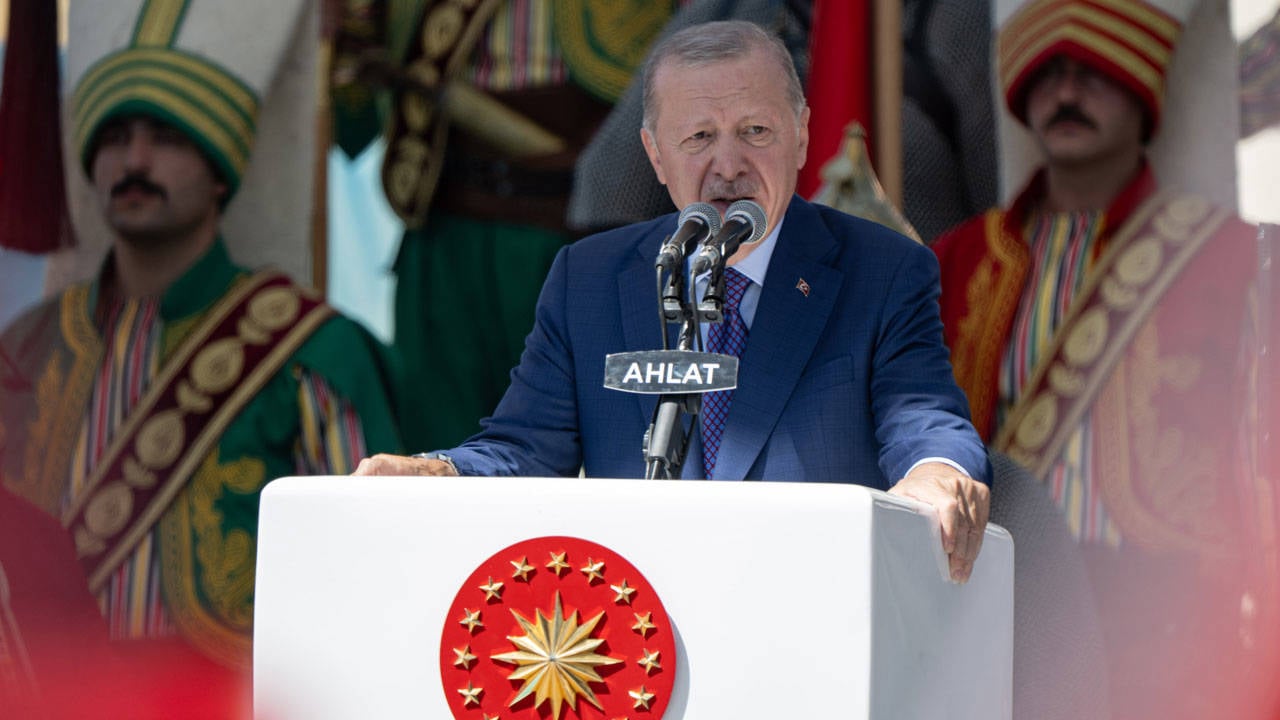 Erdoğan: Yeni bir dönemin kapıları açılacak