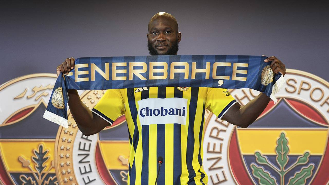 Fenerbahçe'de Lyon maçı öncesi Lukaku gelişmesi: UEFA listesine eklendi