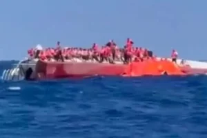 Girne'den Mersin'e gelen yolcu gemisi battı: 279 yolcu taşıyordu