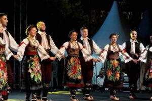 Halk Oyunları Festivali beşinci kez Kartal’da