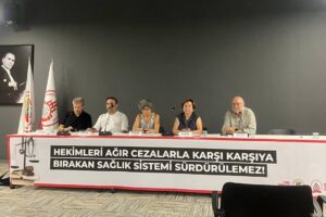 Hekimlerden tazminat davalarına tepki: Ortada yapısal bir kriz var!