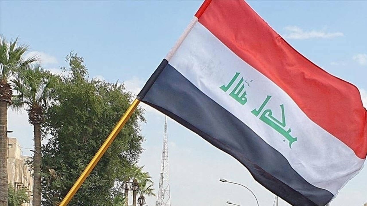 Irak'ta yolsuzluk soruşturması: Eski bakana yakalama kararı, vekile fezleke