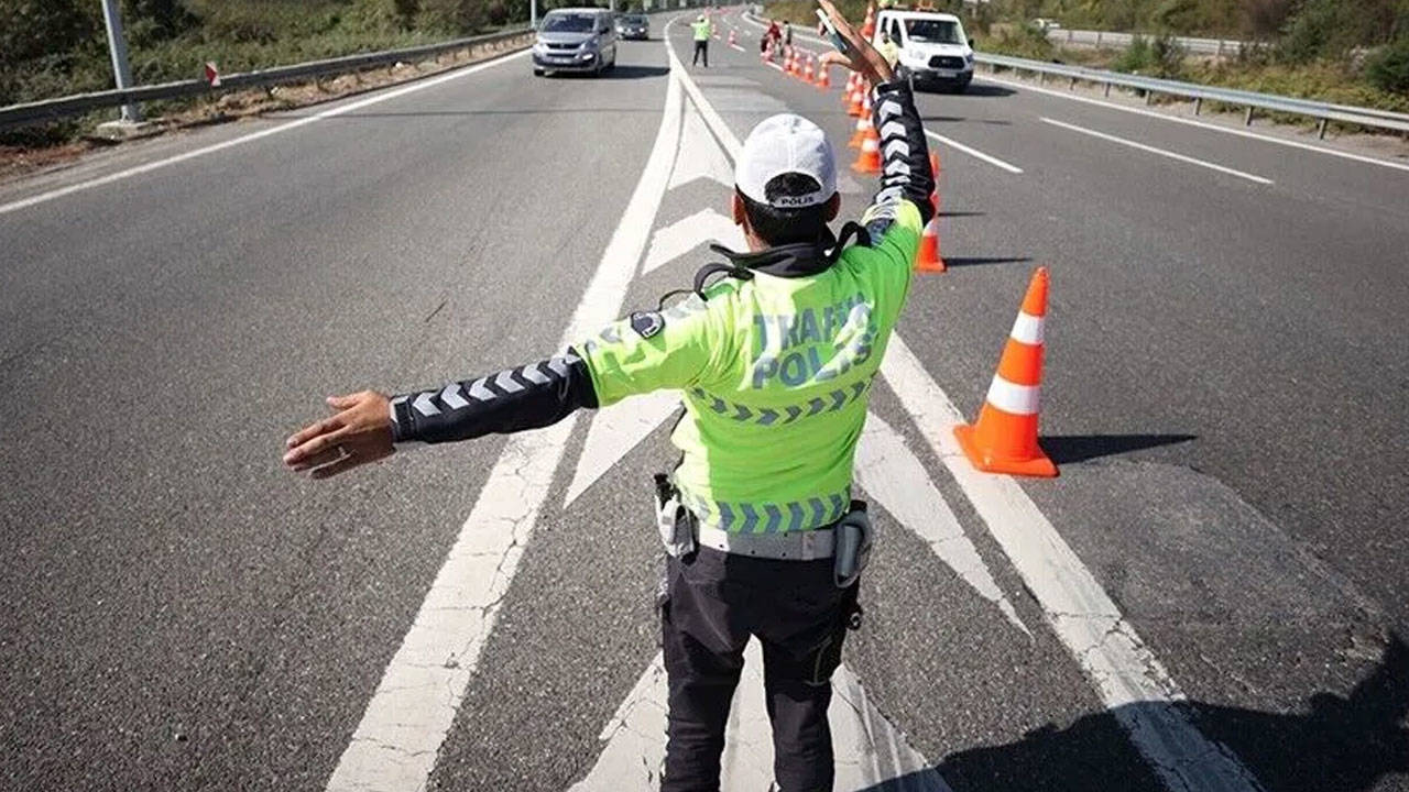 İstanbul'da bazı yollar trafiğe kapatıldı