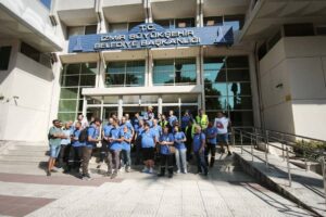 İzmir'de işçilerden eylem