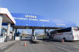 İzmir Otogarı’na tahliye kararı verilmişti: İşletme belediye iştiraklerine devredildi