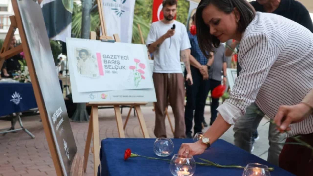 Karabağlar'da gazeteci Barış Selçuk anıldı